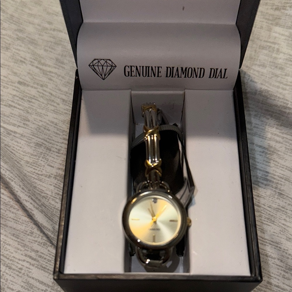 Elegant Gold and Black Women's Watch